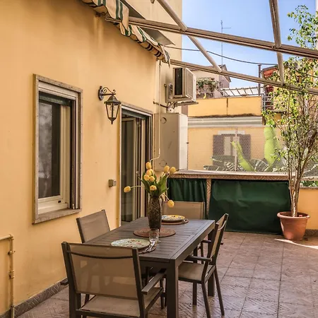 Santa Croce With Private Terrace Apartment Rom