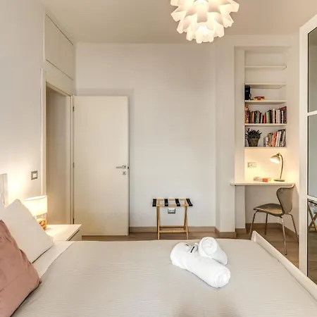 Santa Croce With Private Terrace *