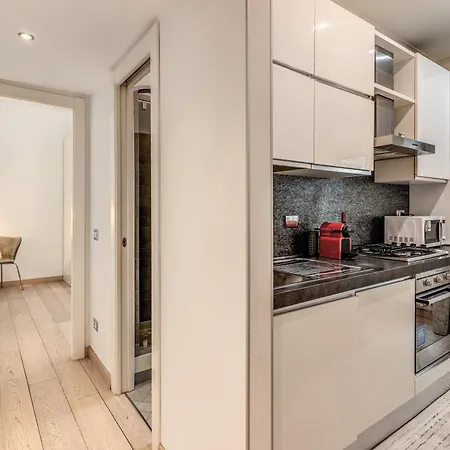 Santa Croce With Private Terrace Rome