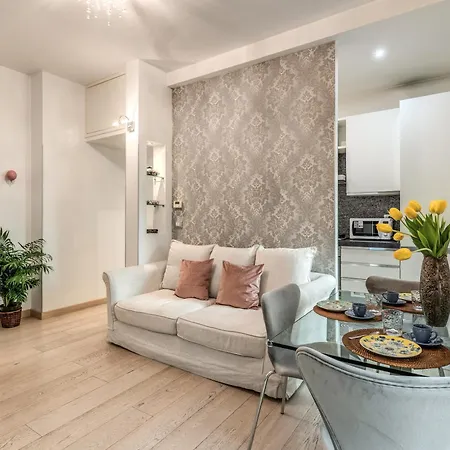 Santa Croce With Private Terrace * Rome