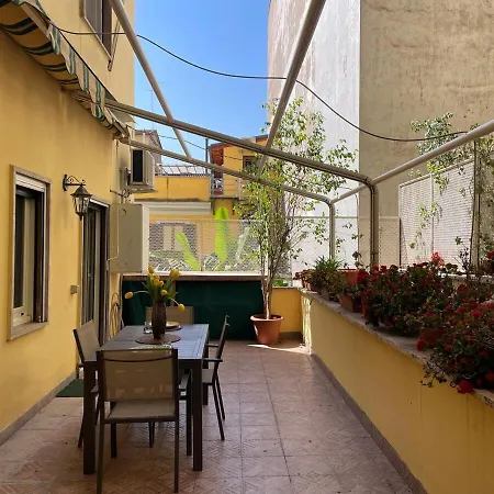 Santa Croce With Private Terrace Apartman *